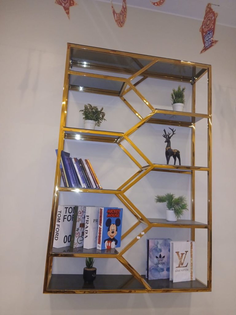 مكتبة استانلس ذهبي