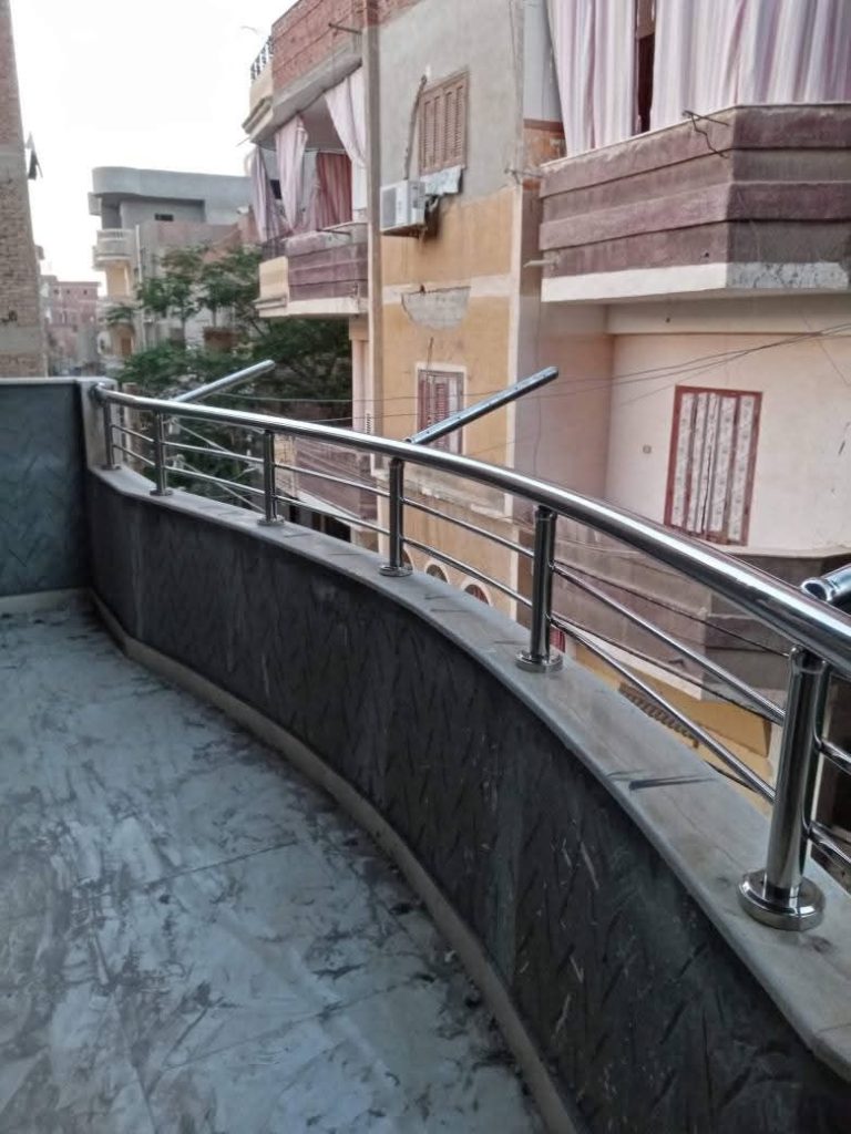 بلكونة فضي استانلس 304